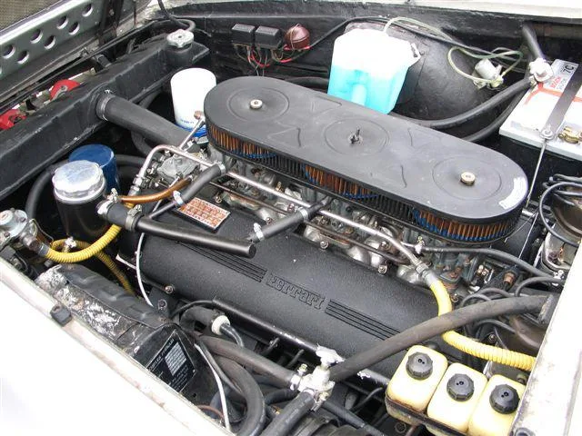 Ferrari 330 2+2