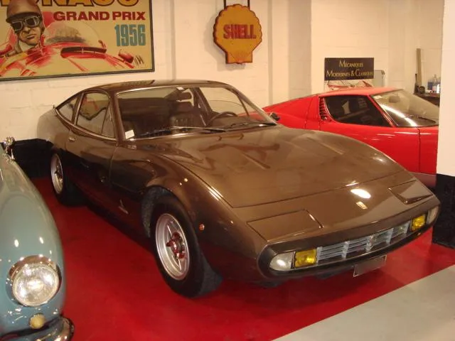 Ferrari 365 GTC/4