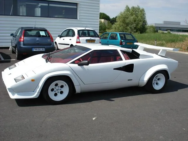 Lamborghini COUNTACH 5000 QV