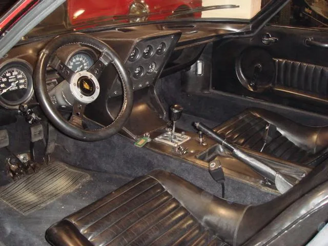 Lamborghini Miura P400
