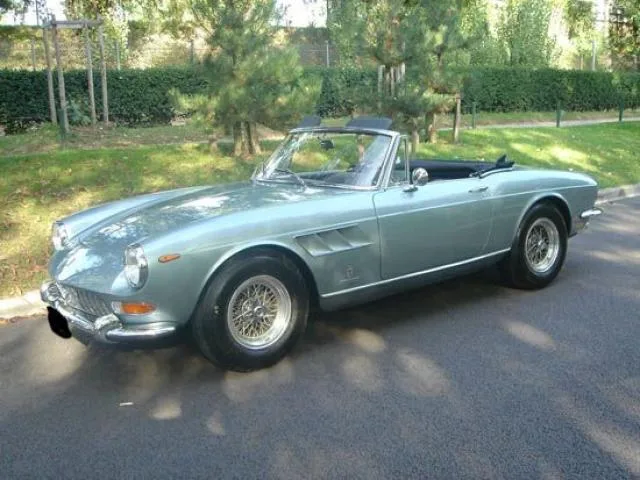 Ferrari 275 GTS 