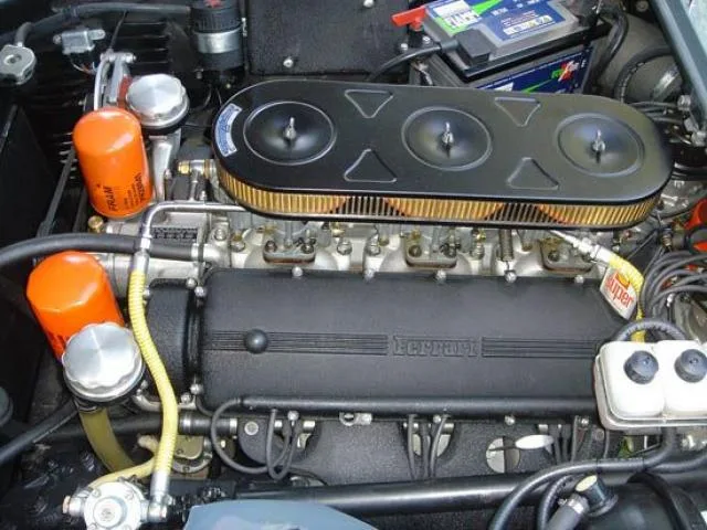 Ferrari 275 GTS 