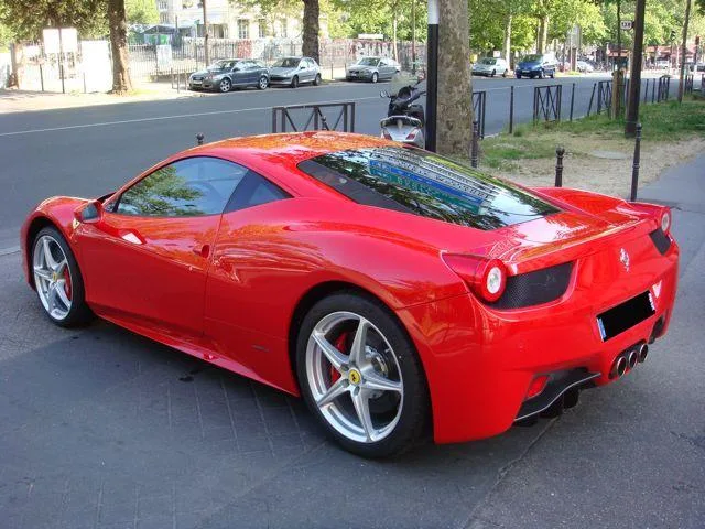 Ferrari 458 ITALIA F1