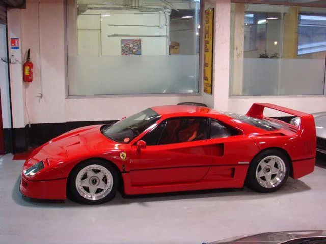 Ferrari F40