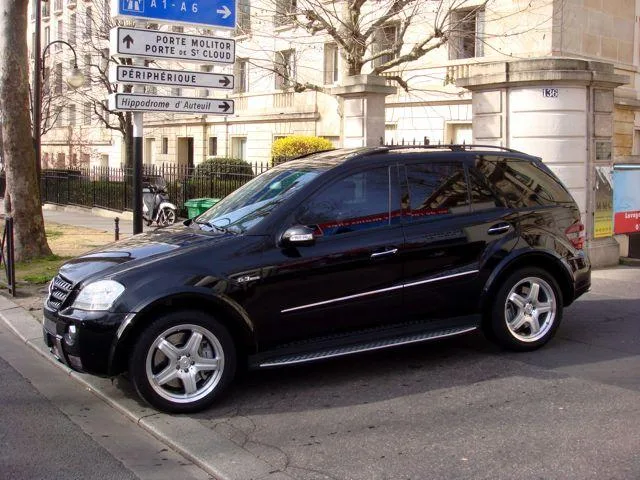 Mercedes ML63 AMG