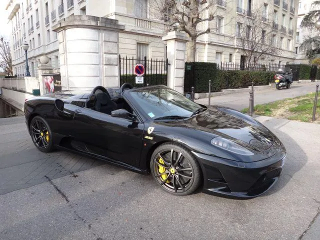 Ferrari 16M SCUDERIA SPIDER