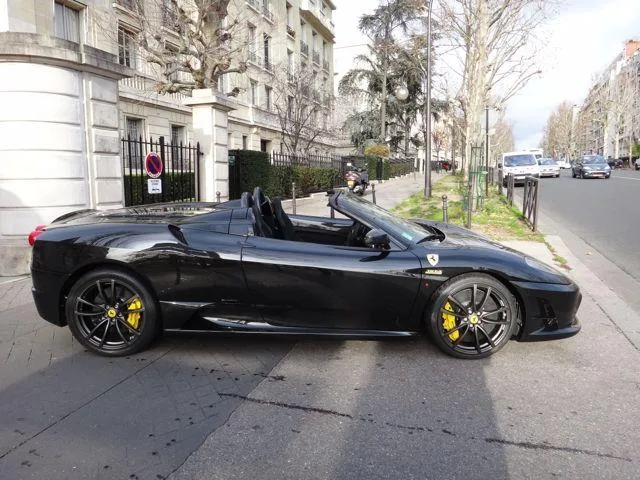 Ferrari 16M SCUDERIA SPIDER