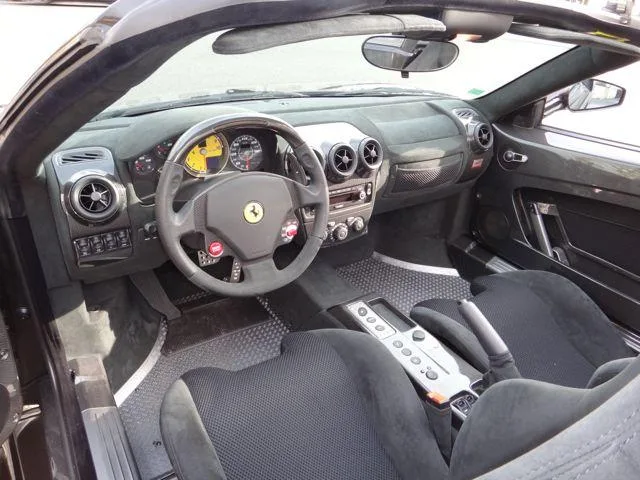Ferrari 16M SCUDERIA SPIDER