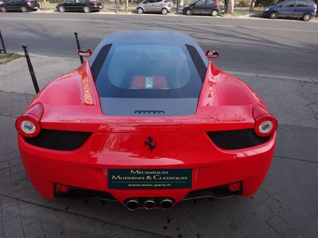 Ferrari 458 ITALIA F1