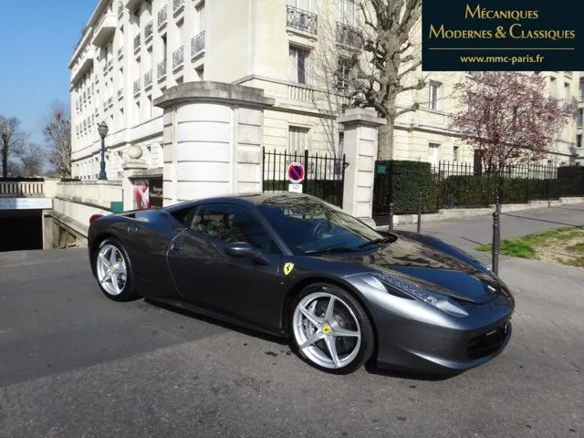 Ferrari 458 ITALIA F1