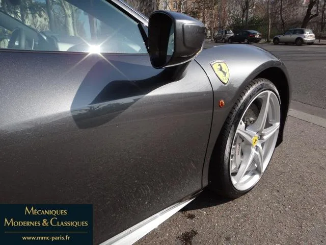 Ferrari 458 ITALIA F1