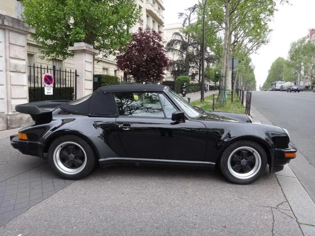 Porsche 3.3L turbo cabriolet