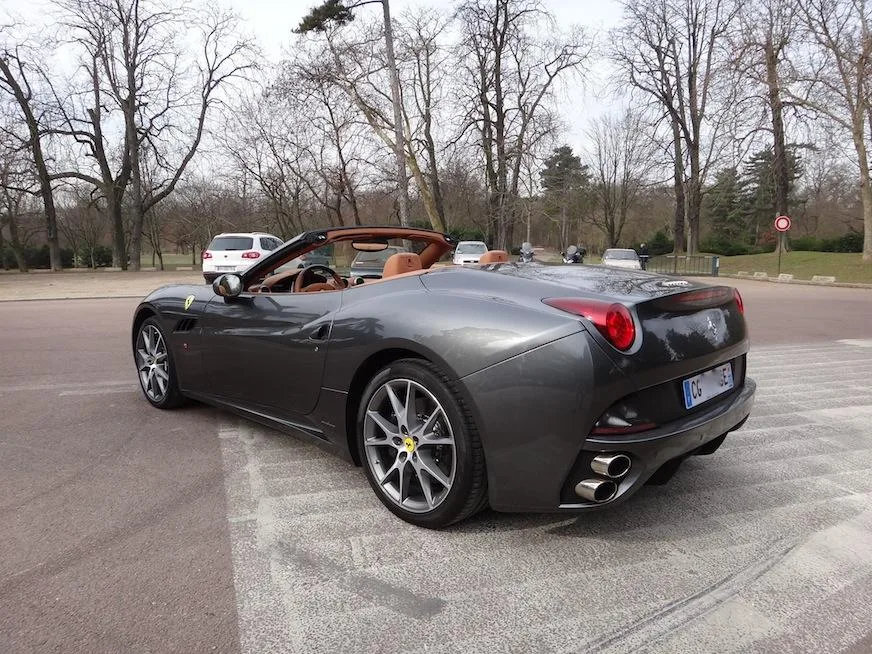 Ferrari California 2+2 (490ch)