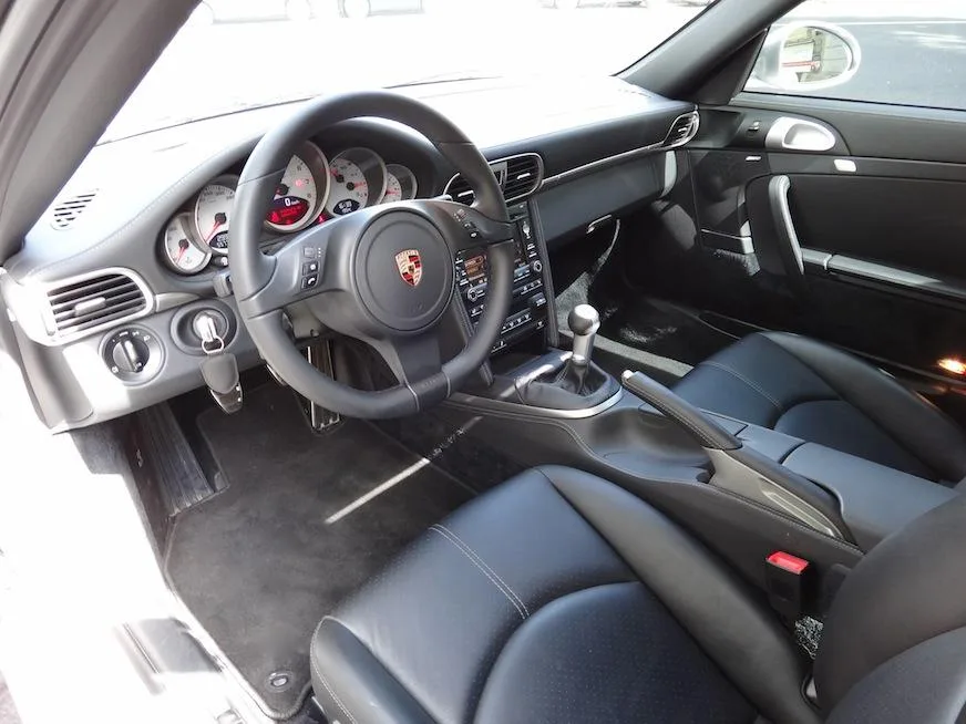 Porsche 997 Turbo (2)