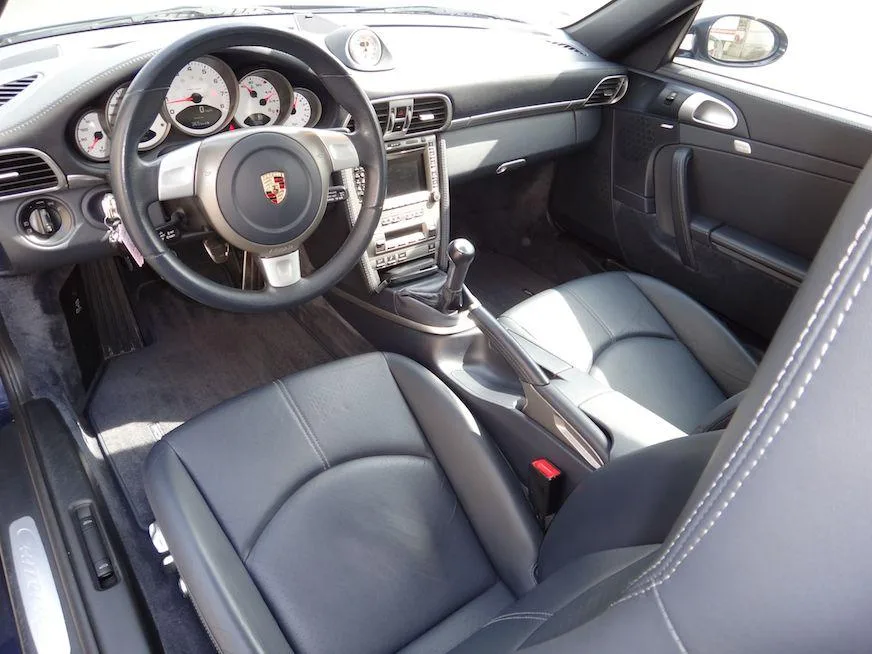 Porsche 997 Carrera 2S Cabriolet