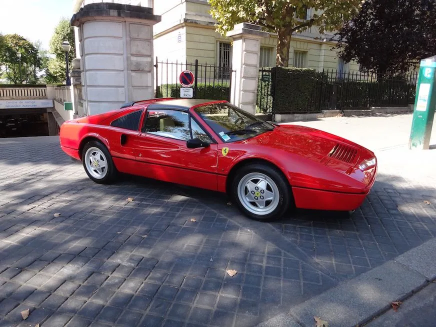 Ferrari 328 GTS 