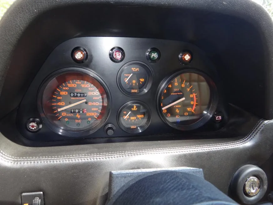 Ferrari 328 GTS 