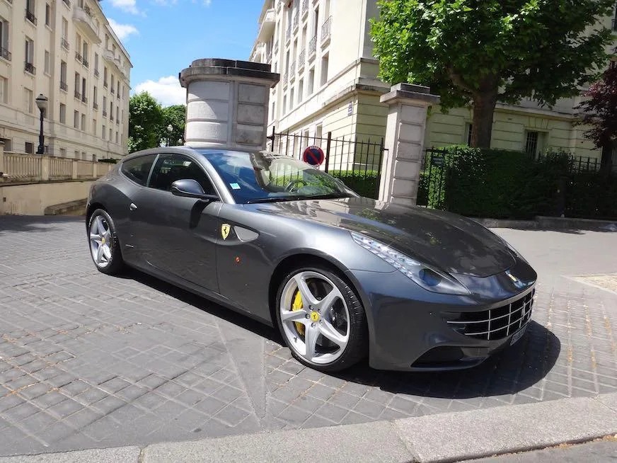 Ferrari FF