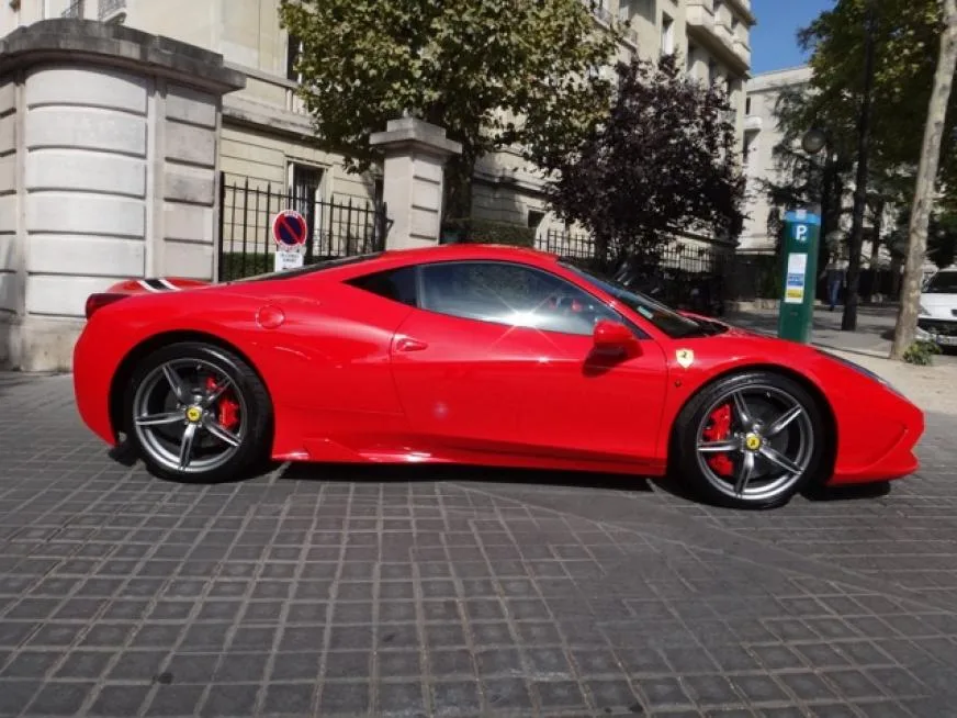 Ferrari 458 SPECIALE
