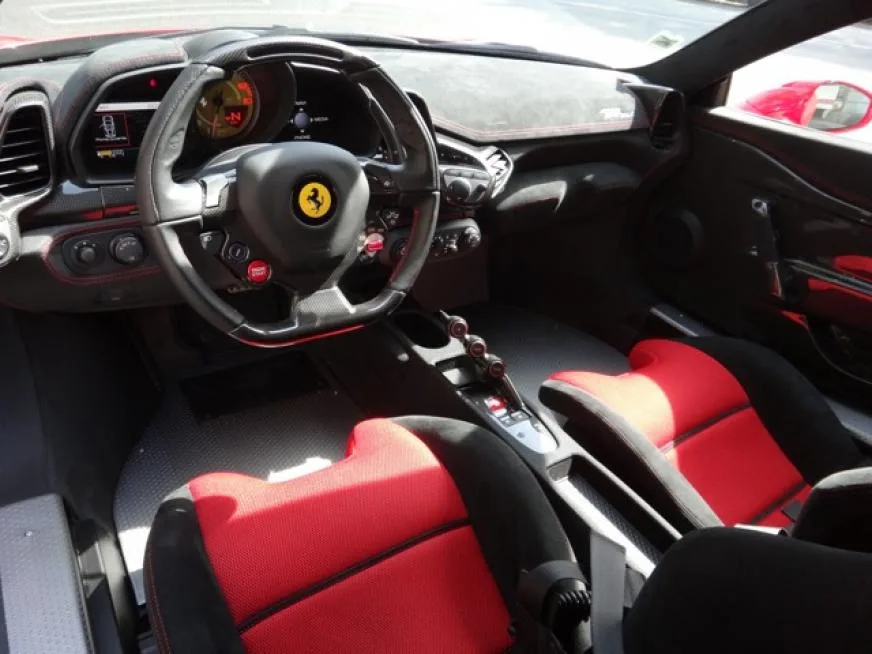 Ferrari 458 SPECIALE