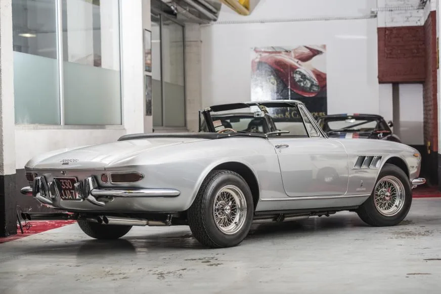 Ferrari 330 GTS 