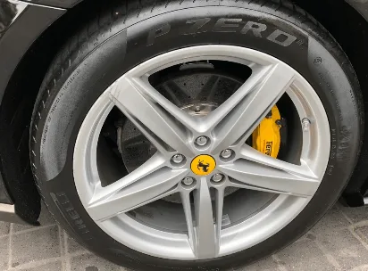 Ferrari F12