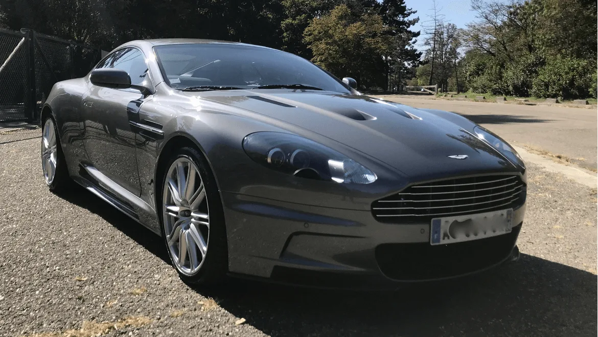 Aston Martin ASTON MARTIN  DBS COUPE