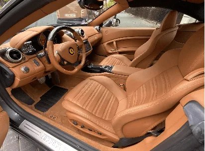 Ferrari FERRARI CALIFORNIA