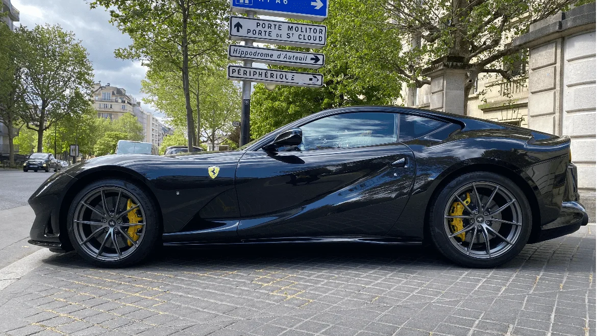 Ferrari FERRARI 812 SUPERFAST