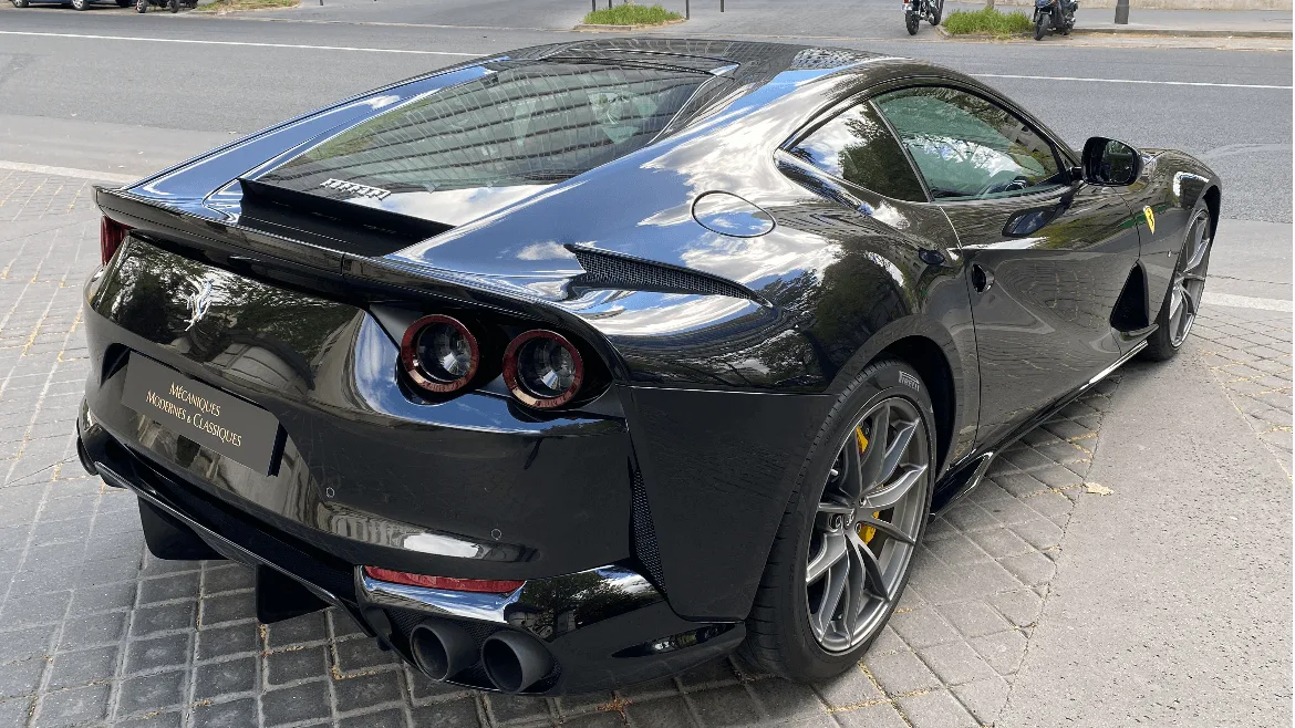 Ferrari FERRARI 812 SUPERFAST