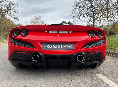 Ferrari FERRARI F8 TRIBUTO