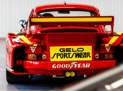 Porsche 935
